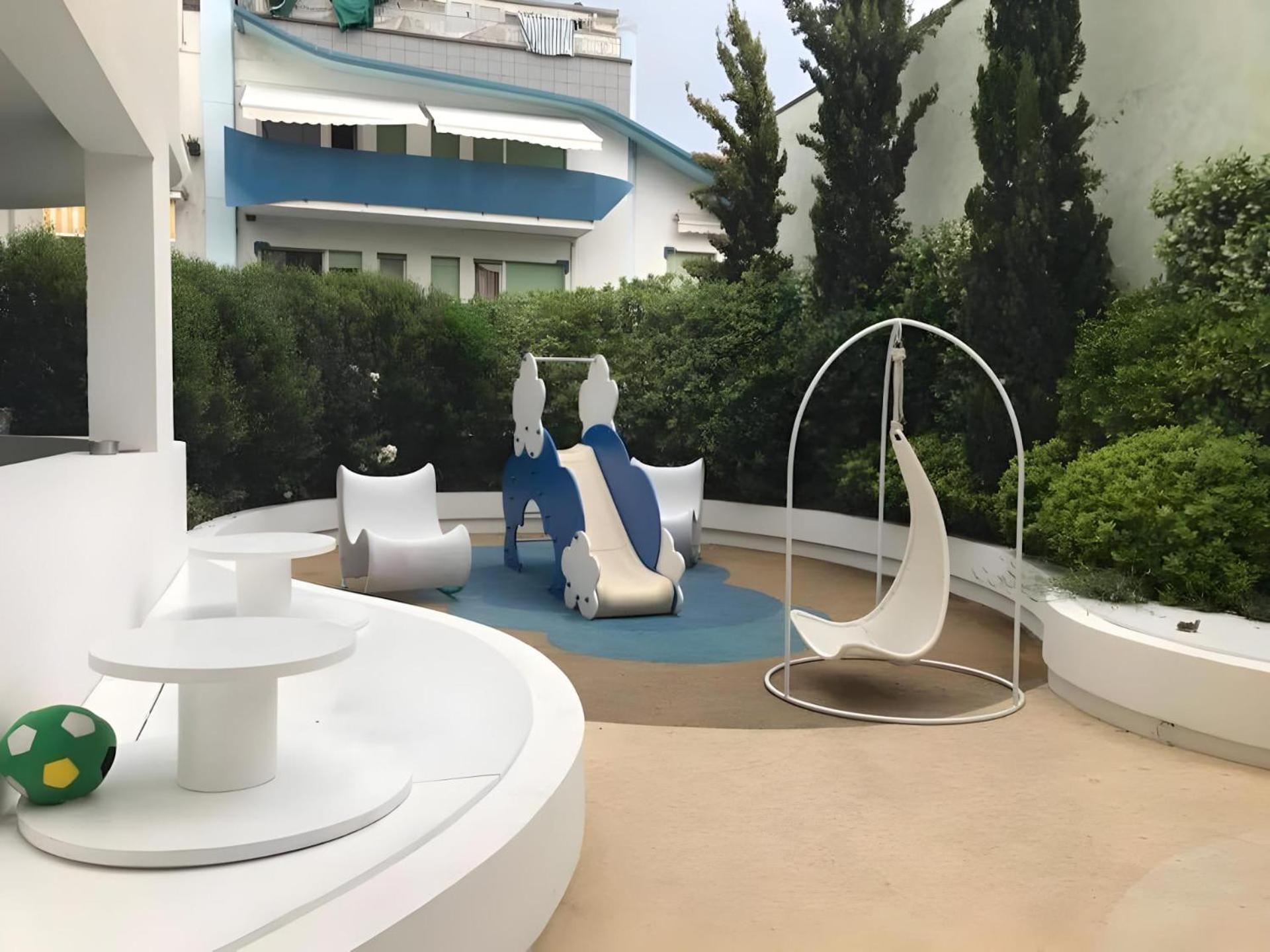 Hotel Al Cavallino Bianco Riccione Exterior foto
