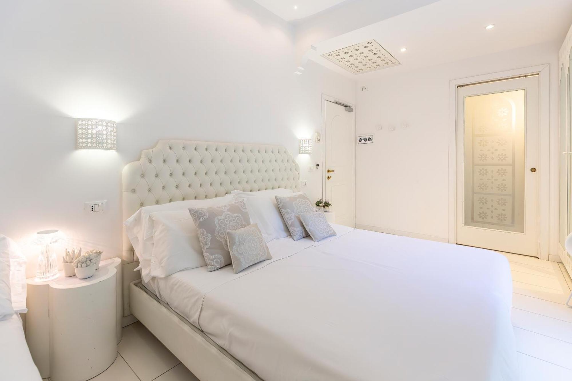 Hotel Al Cavallino Bianco Riccione Exterior foto